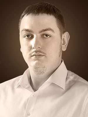 Маратканов Артем